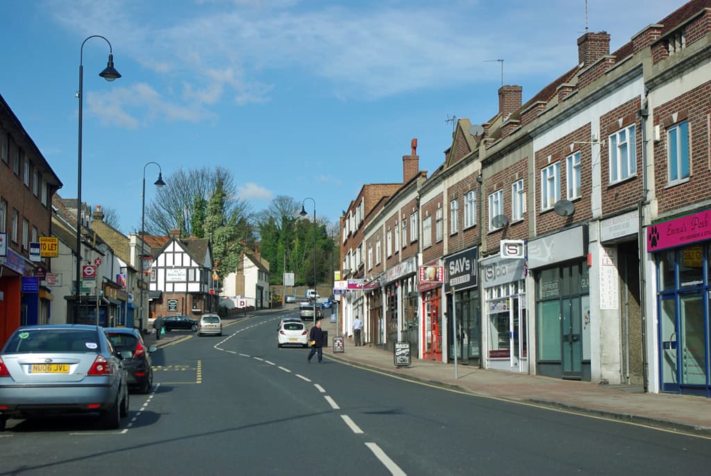 Crayford High Street (A2000) in the town centre